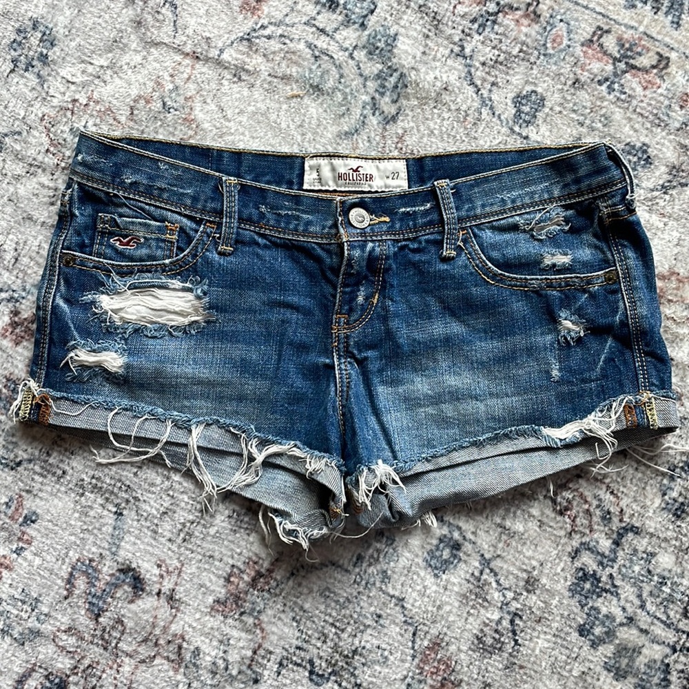 Hollister Destroyed Jean Shorts, size 5